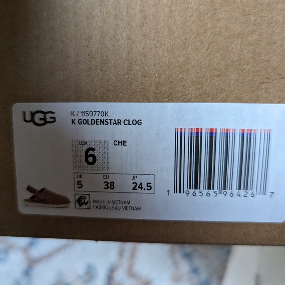 Goldenstar Ugg Clogs - Picture 7 of 7